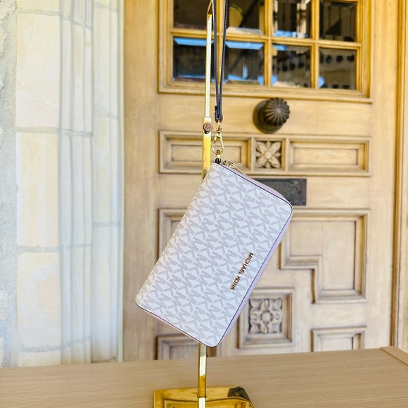 NWT - Picture 11 of 13